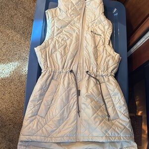 Columbia Quilted Vest in Light Cream